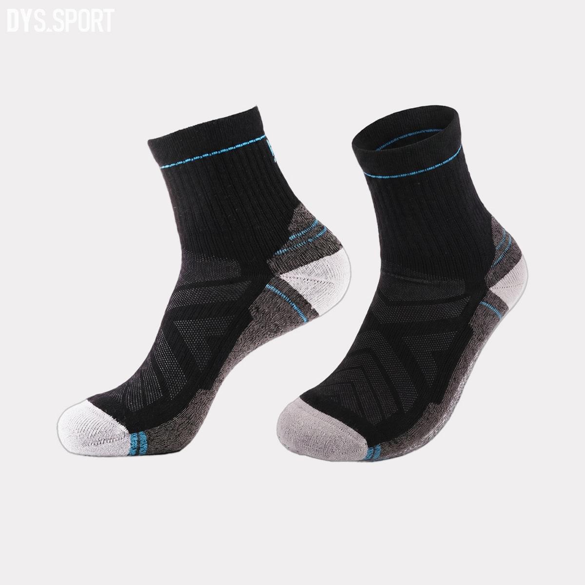 DYS.SPORT Men's Merino Wool Blend Hiking Socks | Lightweight Outdoor Crew Socks