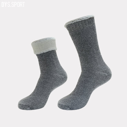 DYS.SPORT Merino Wool Blend Hiking Socks | Midweight Cushioned Outdoor Crew Socks – Solid