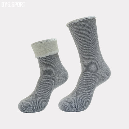 DYS.SPORT Merino Wool Blend Hiking Socks | Midweight Cushioned Outdoor Crew Socks – Solid