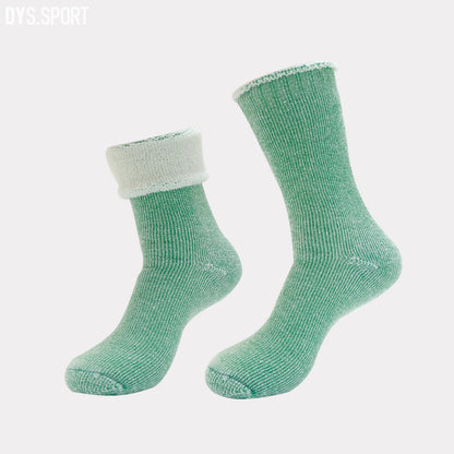 DYS.SPORT Merino Wool Blend Hiking Socks | Midweight Cushioned Outdoor Crew Socks – Solid