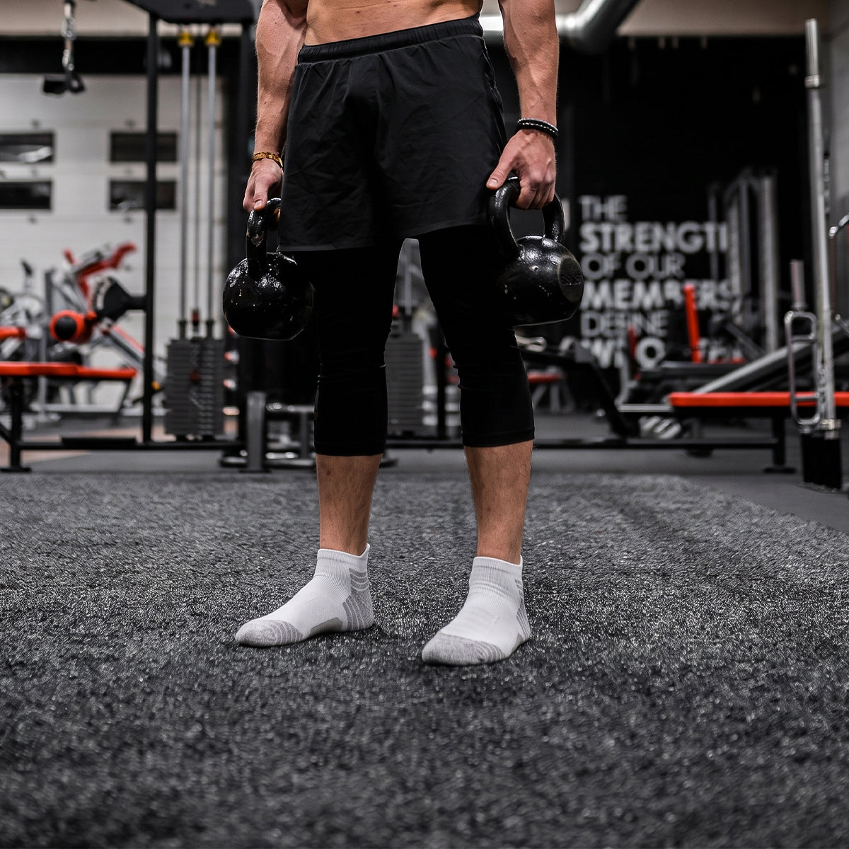 DYS.SPORT Men's Cushion Athletic Socks | Breathable Crew Socks for Running & Training