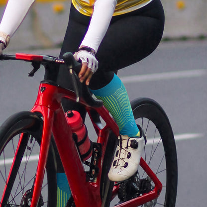 DYS.SPORT Compression Cycling Socks | Quick-Dry Nylon Bike Socks with Arch Support